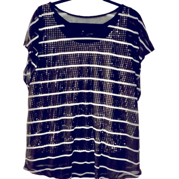 LANE BRYANT Sheer Top-sequin underlay GORGEOUS 😍 - Picture 2 of 3